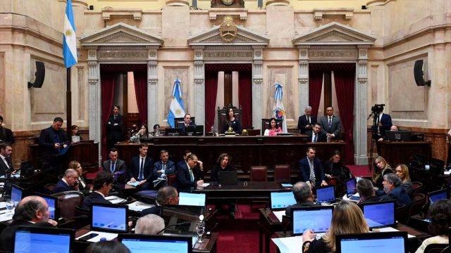 senado frente